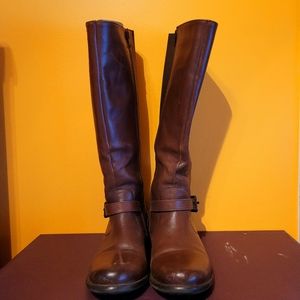 Clark Leather Riding Boot Size 9 1/2  Available Colors Brown and Black